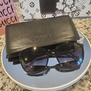 EUC Chanel Black Sunglasses With Case